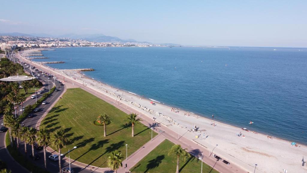 Charmant Studio Proche De Nice A 300M Des Plages Apartment Villeneuve-Loubet Exterior foto